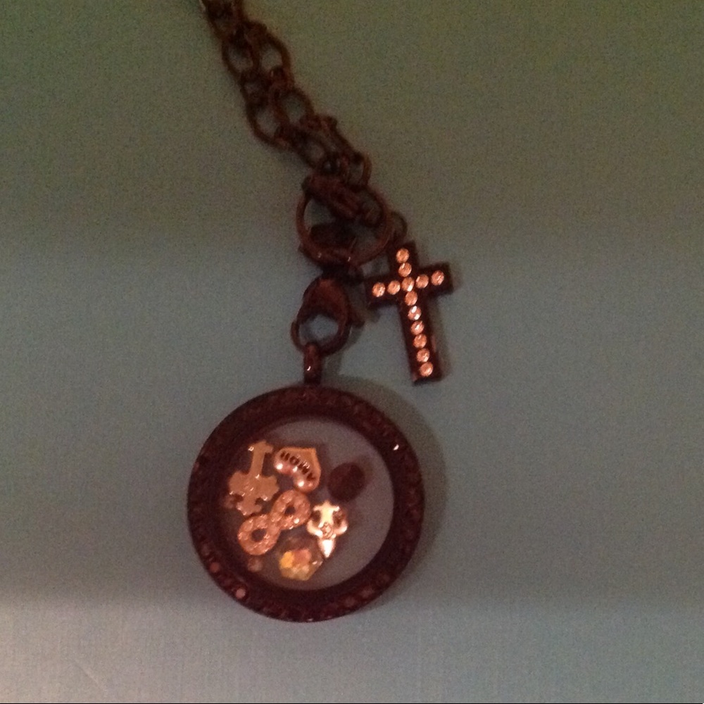 Origami owl living locket pendant